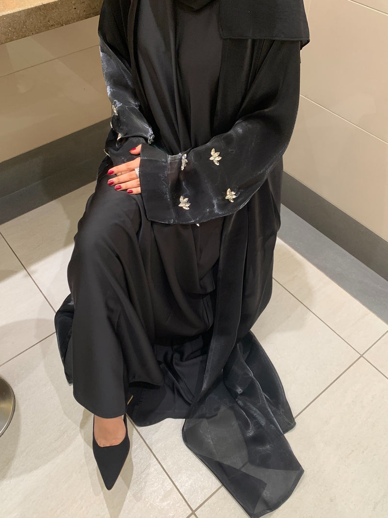 Amira - Black